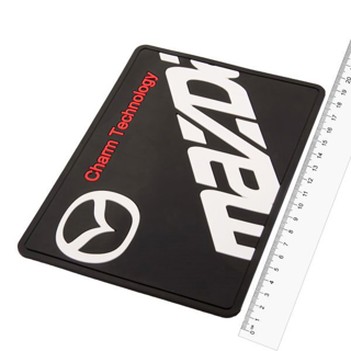 Изображение Коврик панели противоскользящий SW плоский с логотипом Mazda 190*125*3мм