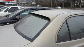 Изображение Козырек на заднее стекло Hyundai Accent